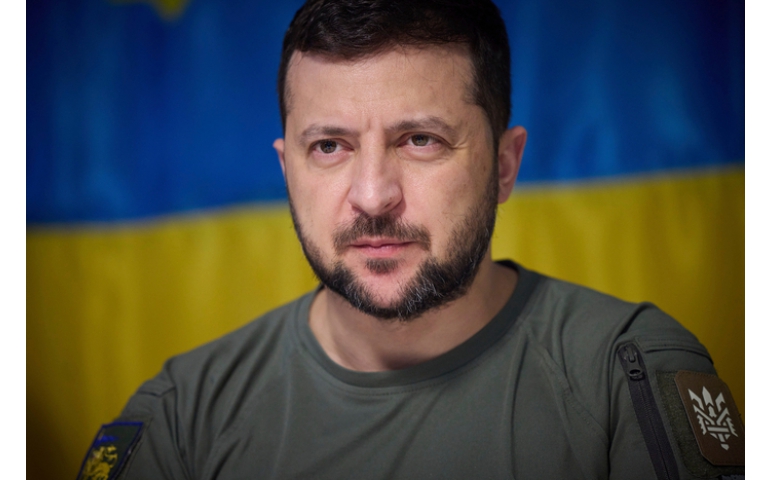 В.Зеленскийн амь насанд халдах оролдлогод хамгаалалтын ажилтнууд нь холбогджээ